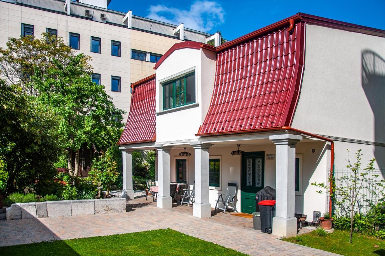 Entire House In The Center Of Ljubljana - Free Parking - Dragon Garden Pavilion Любляна Экстерьер фото