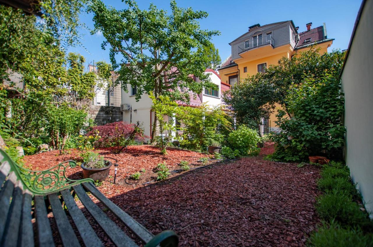 Entire House In The Center Of Ljubljana - Free Parking - Dragon Garden Pavilion Любляна Экстерьер фото