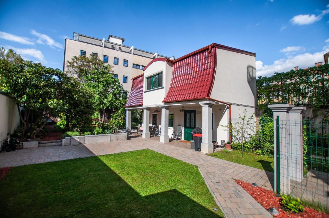 Entire House In The Center Of Ljubljana - Free Parking - Dragon Garden Pavilion Любляна Экстерьер фото